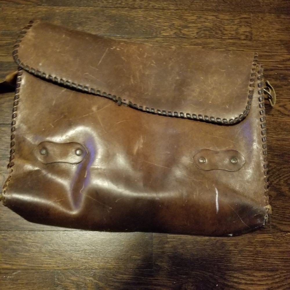 Vintage Leather Messenger Bag